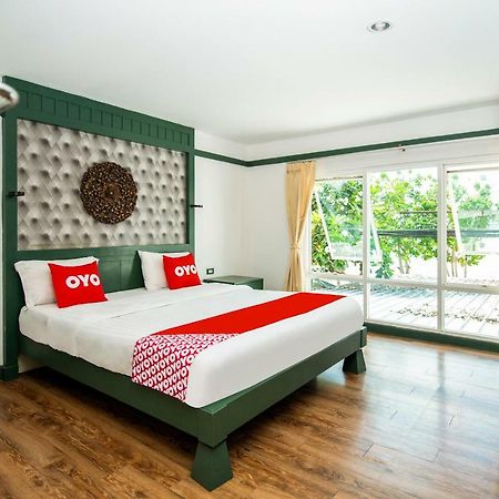 Oyo 255 The Ocean Hotel Patong Extérieur photo