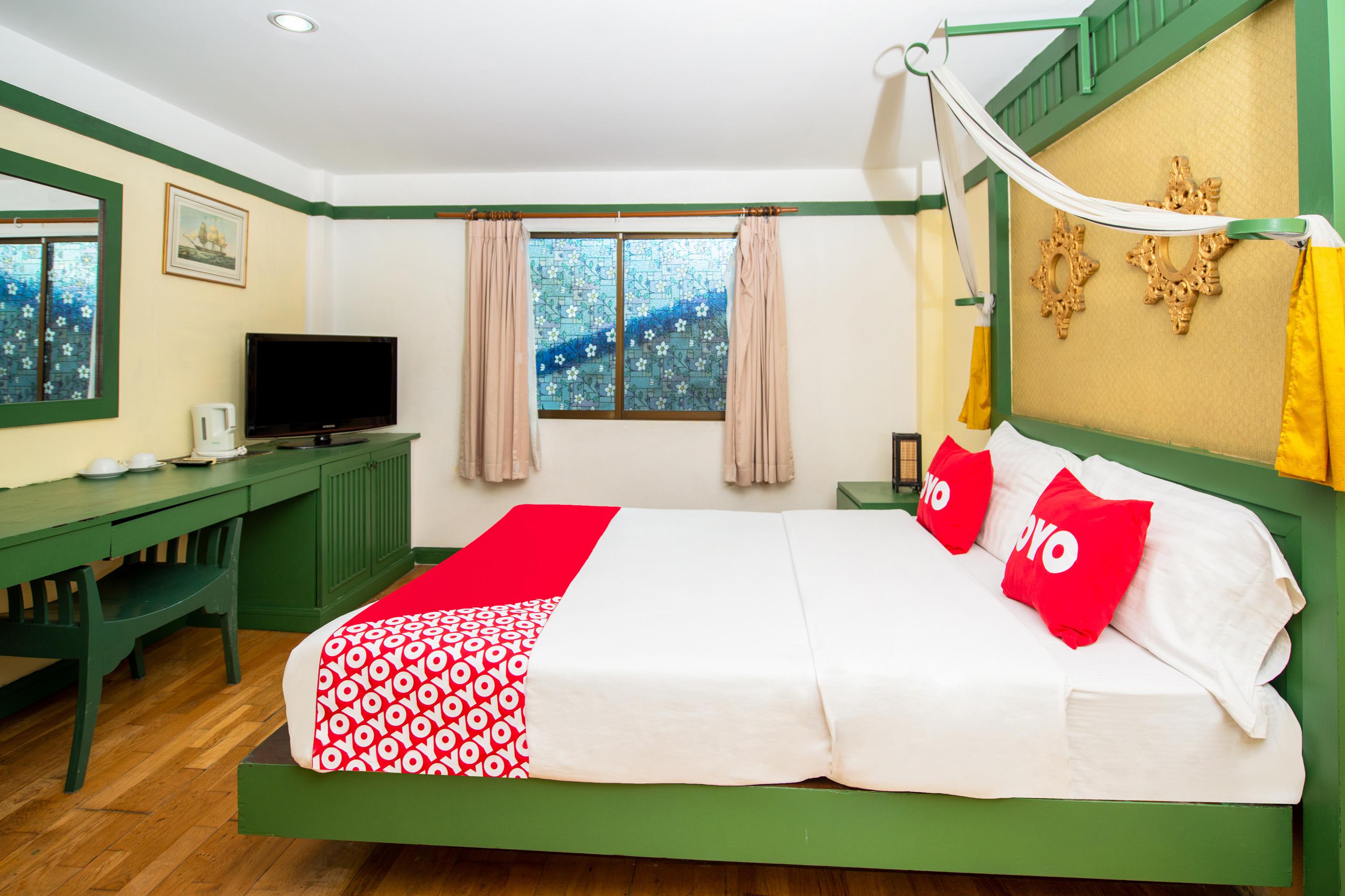 Oyo 255 The Ocean Hotel Patong Extérieur photo