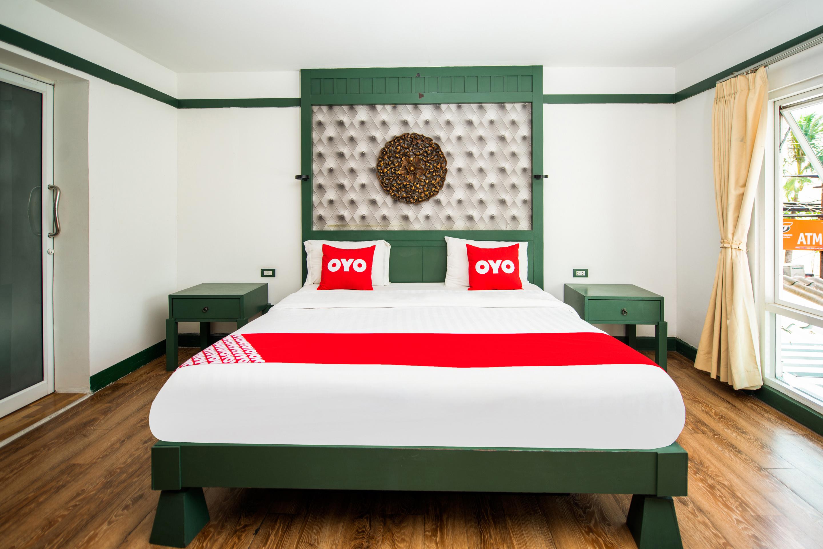 Oyo 255 The Ocean Hotel Patong Extérieur photo