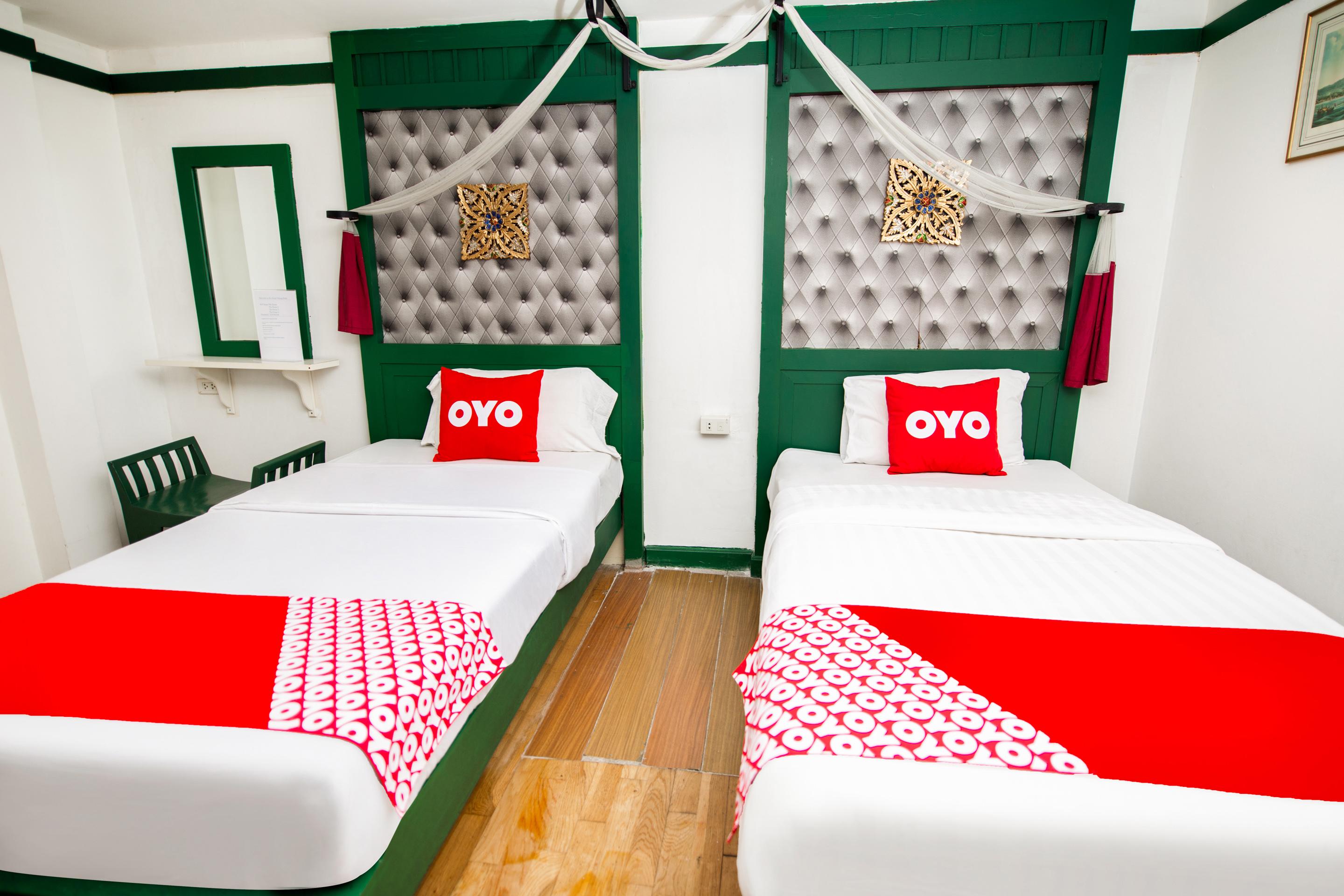 Oyo 255 The Ocean Hotel Patong Extérieur photo