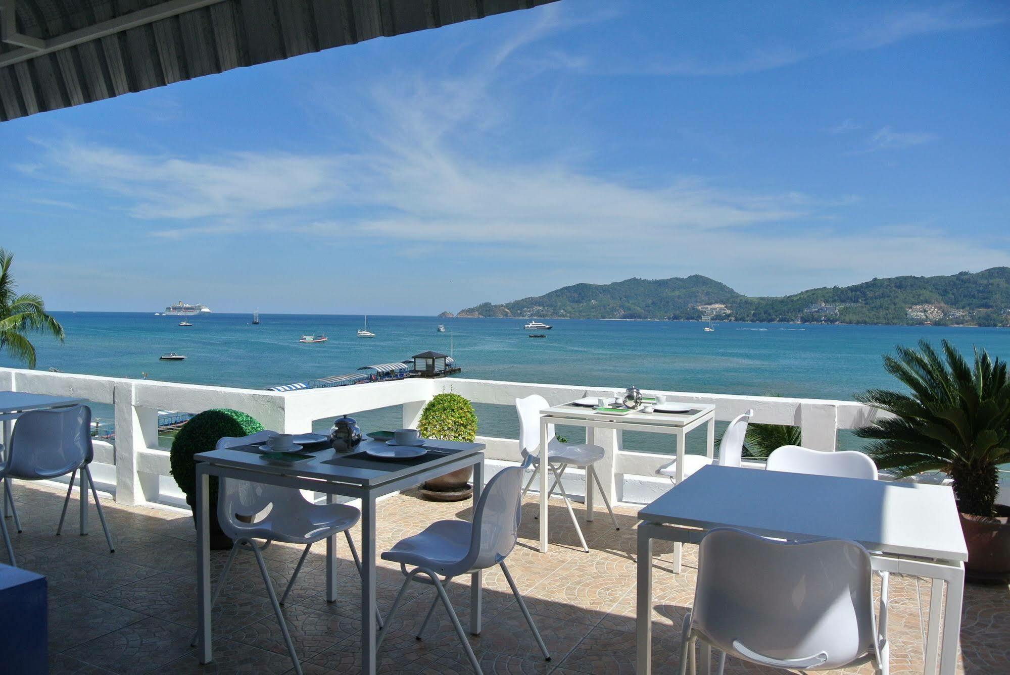 Oyo 255 The Ocean Hotel Patong Extérieur photo